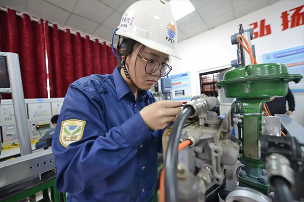 أصبح عامل صيانة الأداة واحدة من أكثر المهن العاجلة في الصين